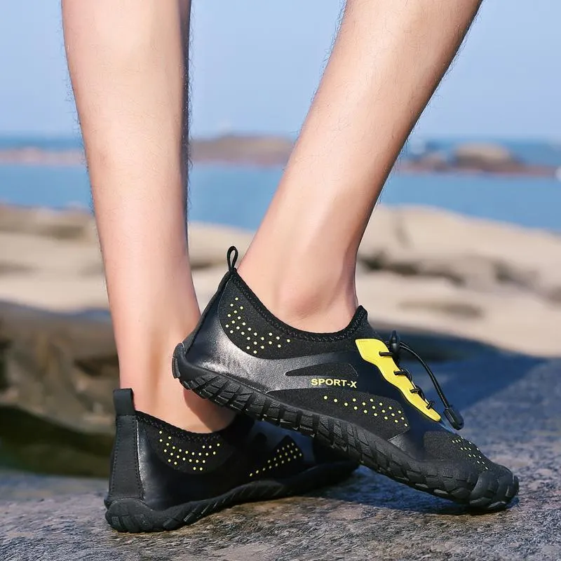 Men's Summer Slip-on Mesh Fabrics Aqua Shoes