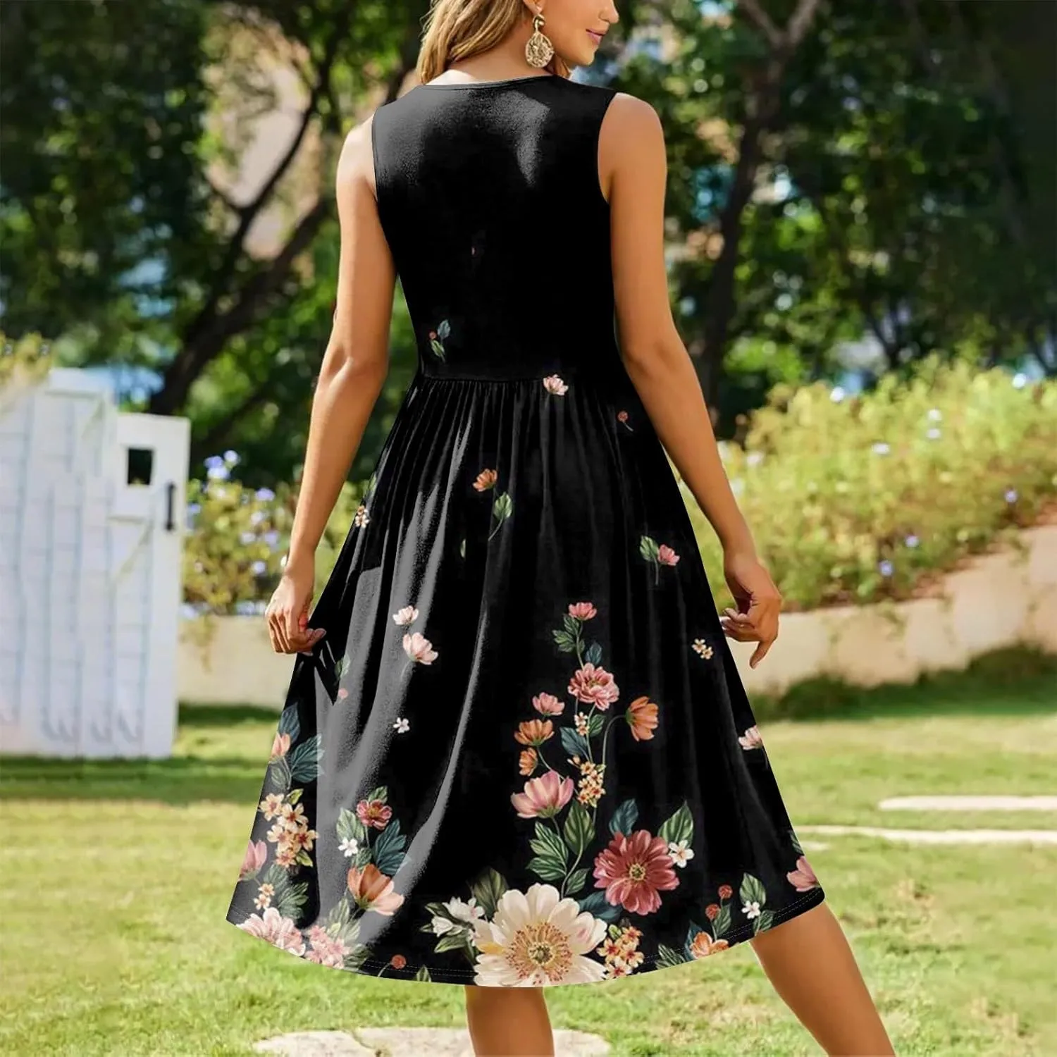 Summer Dresses for Women 2025 Crew Neck Sleeveless Dress Boho Beach Vacation Dress Floral Midi Dress with Pockets