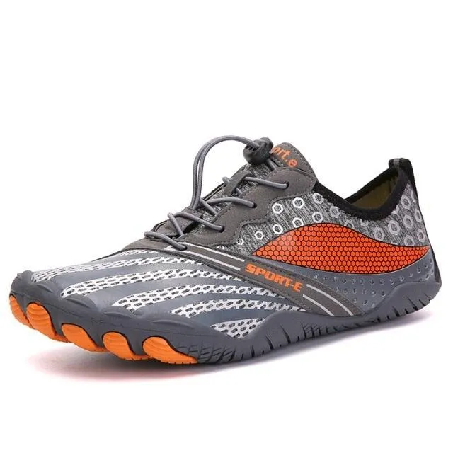 Viamore Men Sneakers