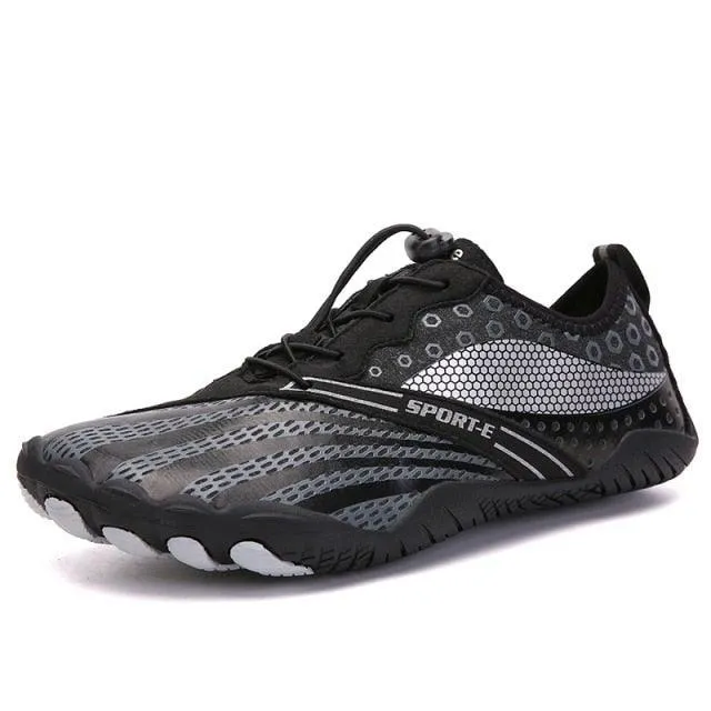 Viamore Men Sneakers