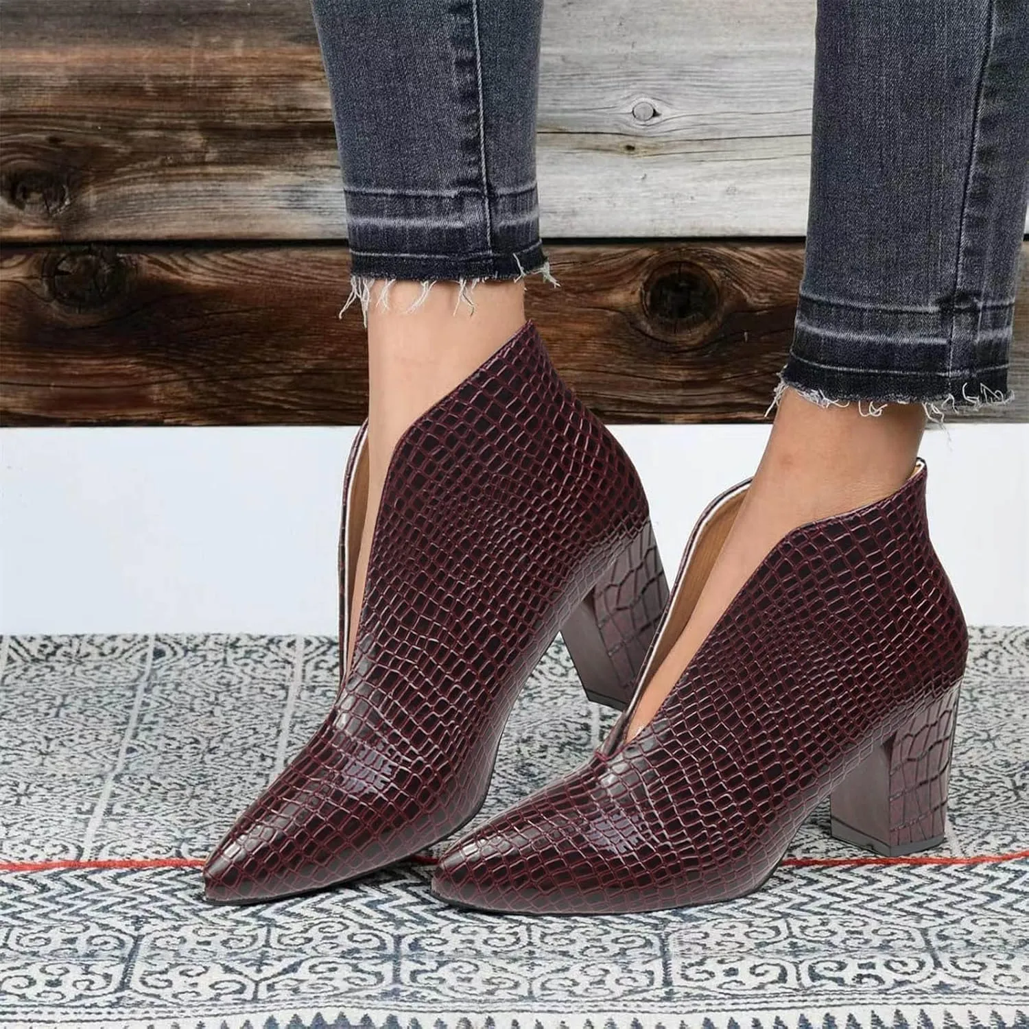 Womens Boots Fall 2024 Ankle Womens Ankle Booties Wide Width Western Boots for Women Womens Bootie Round Toe Soft Sole Fashion Side Zipper Pointd Toe Suede